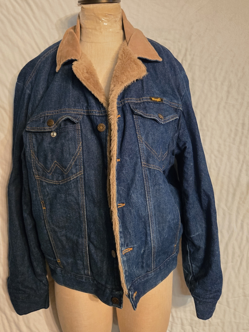 Wrangler Men's Blue Denim Sherpa-Lined Trucker Jacket